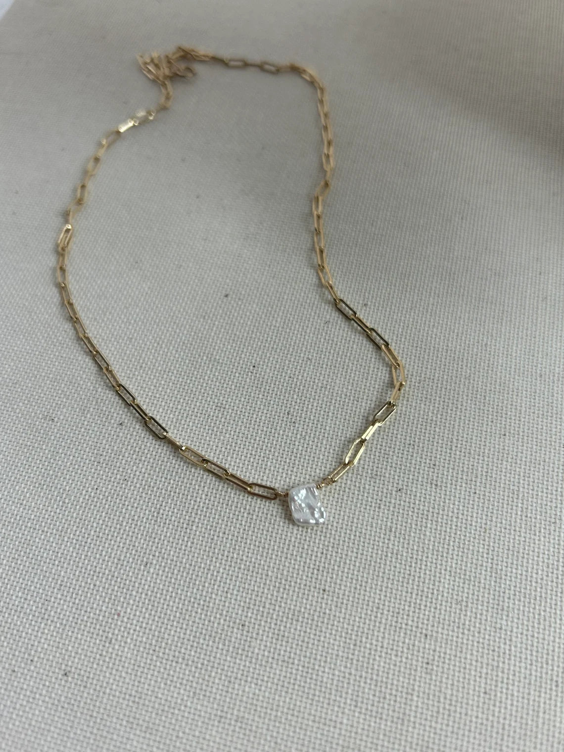 Keshi Pearl Necklace | Baroque Pearl Pendant | Paperclip Chain
