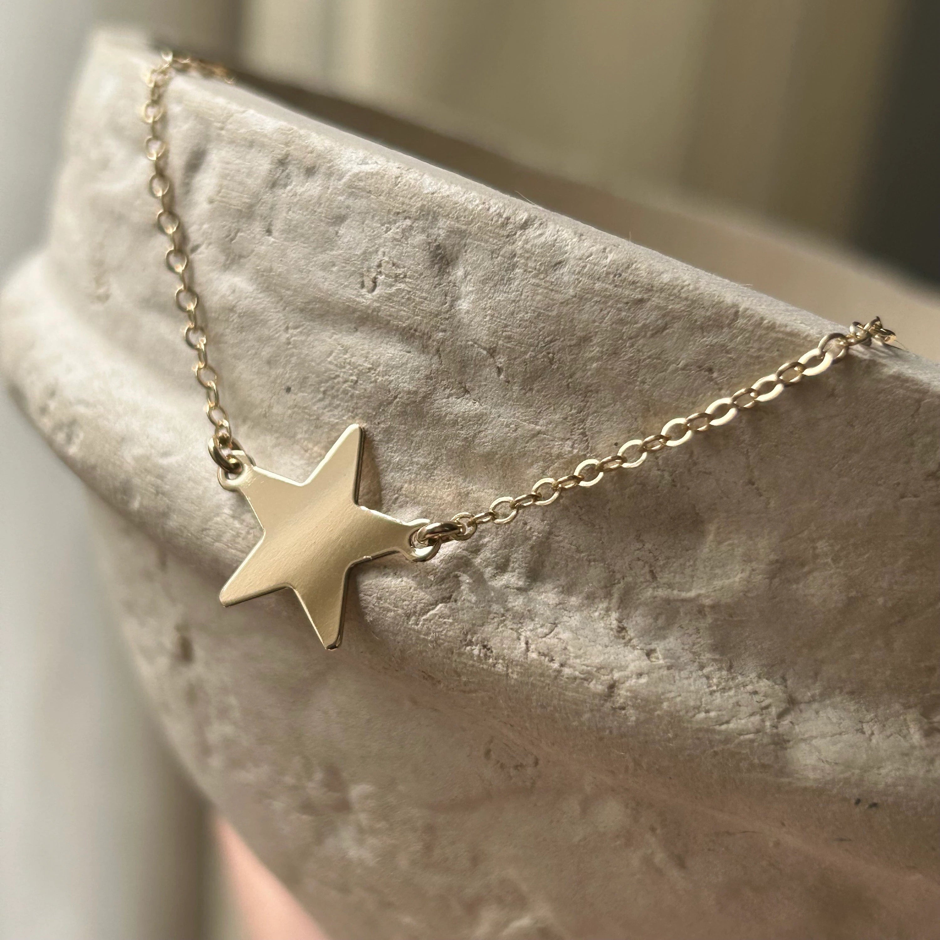 Star Necklace | 3 Metal Choices | Celestial Necklace – Gems In Vogue