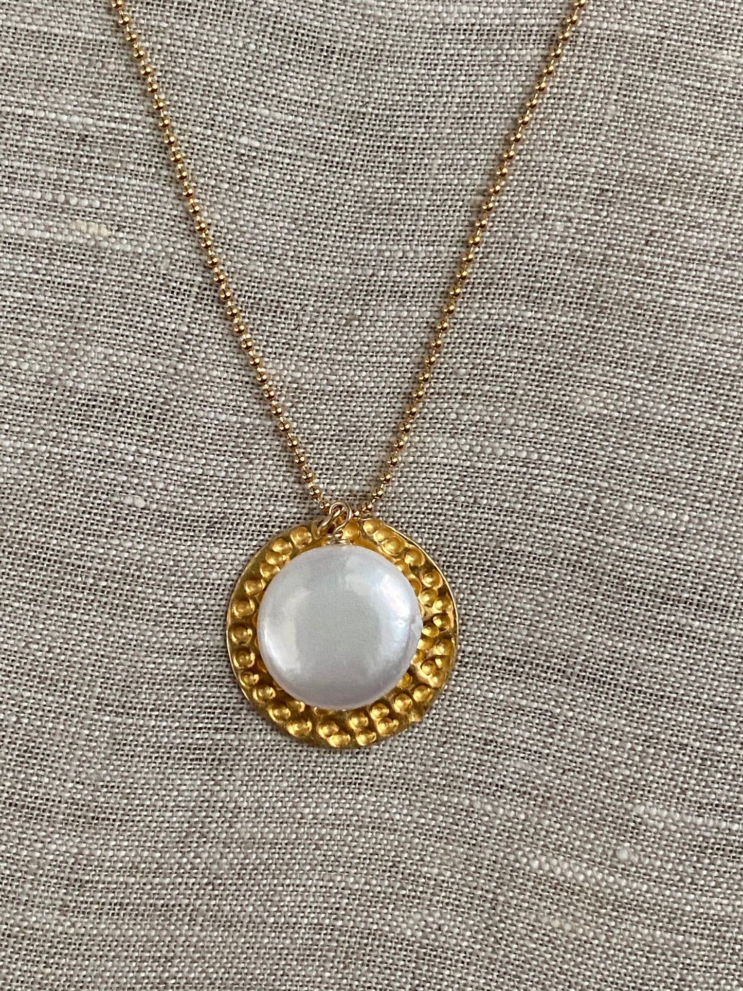 Coin Pearl & Hammered Disc Necklace