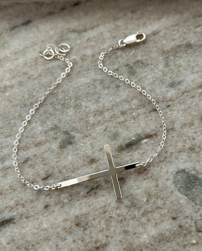 Skinny Sideways Cross Bracelet | Hammered or Polished