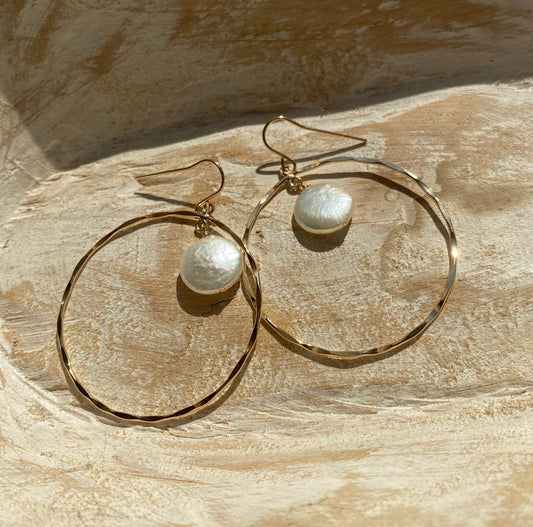 Hammered Circle Earrings with Coin Pearl | Dangle Earrings | Gold Filled