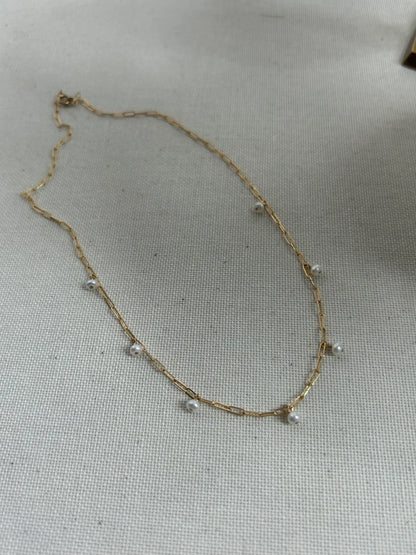 Dangling Pearl Paperclip Chain Necklace | 7 Freshwater Pearls Station Necklace
