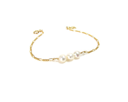 Freshwater Pearl Trio Bracelet | Dainty Triple Pearls on Figuero Chain