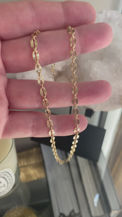 Sunburst Choker Necklace | Gold Chain Choker