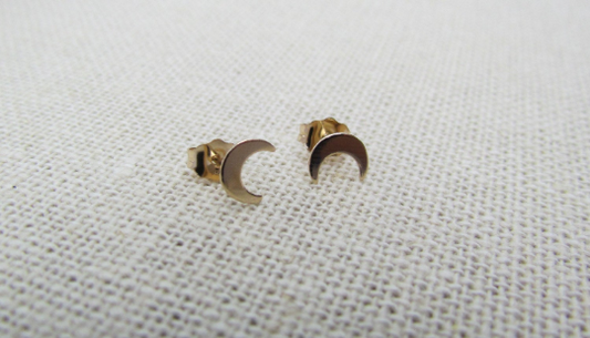 14K Gold Crescent Moon Stud Earrings | Celestial Fine Jewelry
