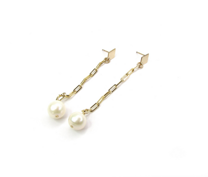 Freshwater Pearl Drop Chain Earrings | Paperclip Chain Dangle