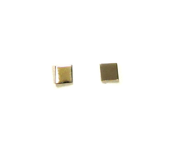 14K Gold Square Stud Earrings | Polished or Matte Satin Finish