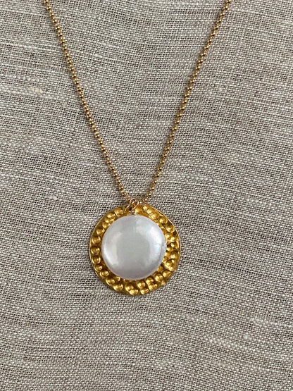 Coin Pearl & Hammered Disc Necklace