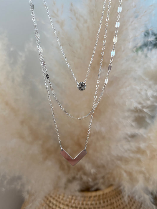 Set of 3 Layering Necklaces | Tiny Hammered Disc, Lace Chain & Chevron Layers