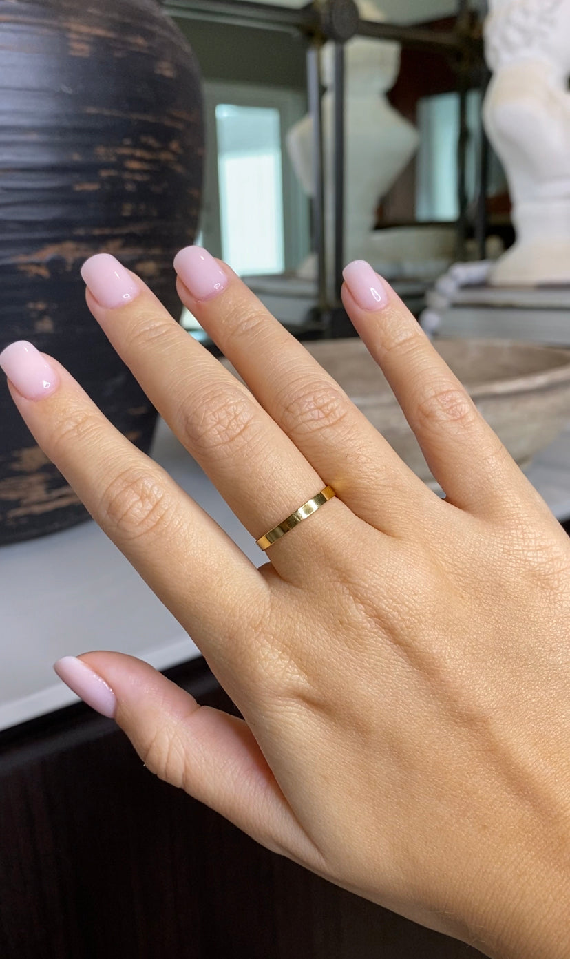 Polished Flat Band Ring | Classic Stack Ring