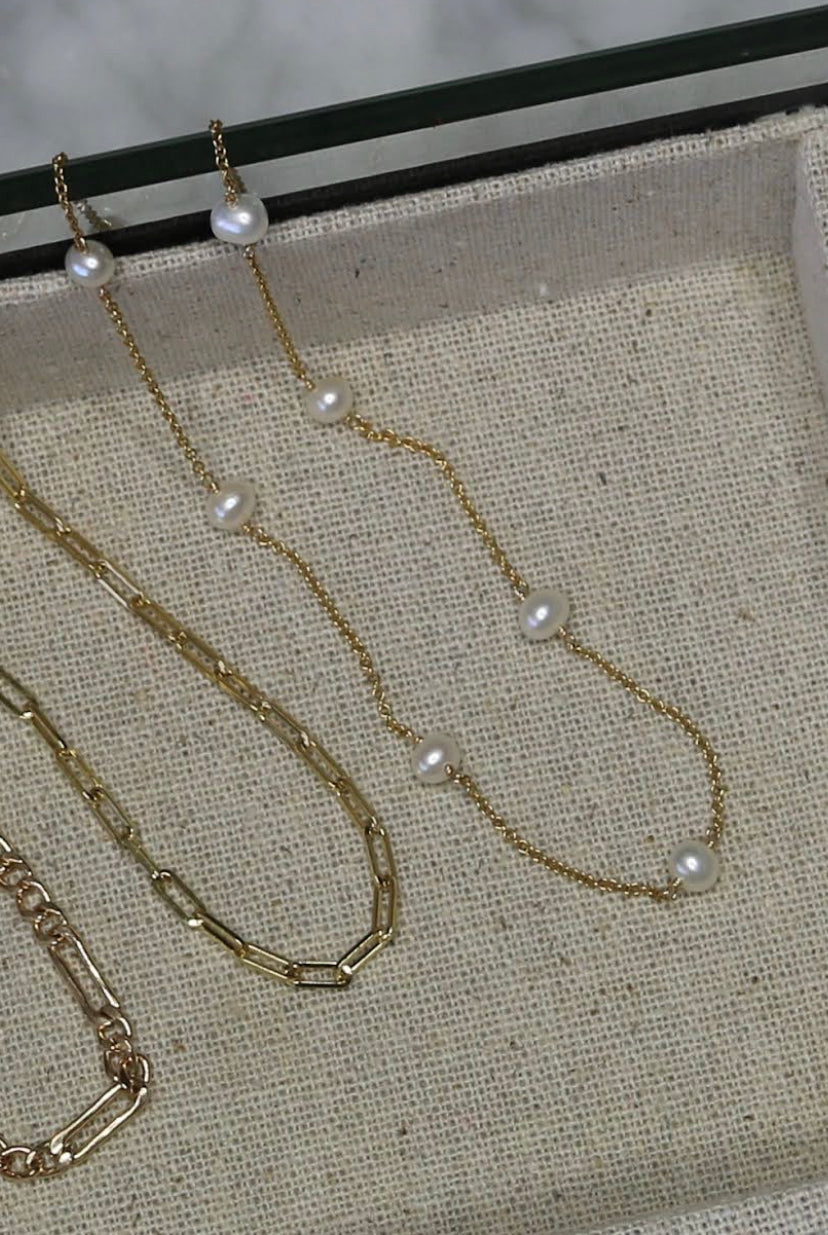 Freshwater Pearl Tin Cup Choker Necklace | 14K Gold Filled Station Chain