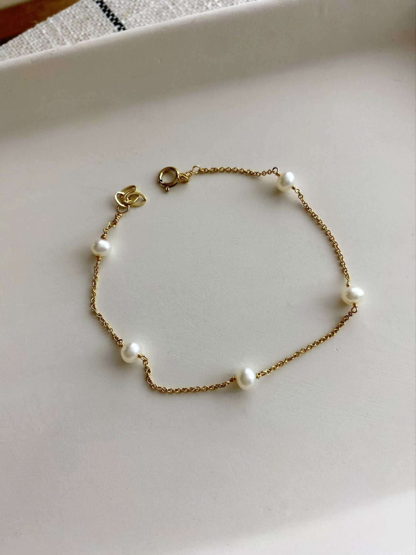 Freshwater Pearl Station Bracelet | Dainty Pearl Chain Bracelet